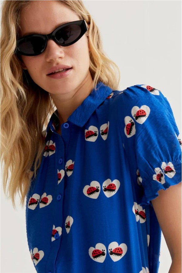 Camisa Compañía Fantástica con...