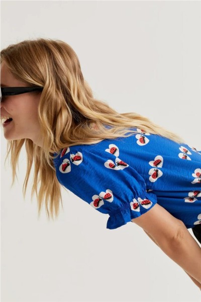 Camisa Compañía Fantástica con estampado Coccinella