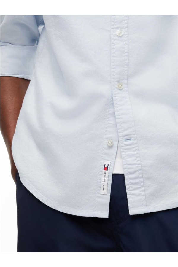Camisa Tommy Jeans oxford con logo...