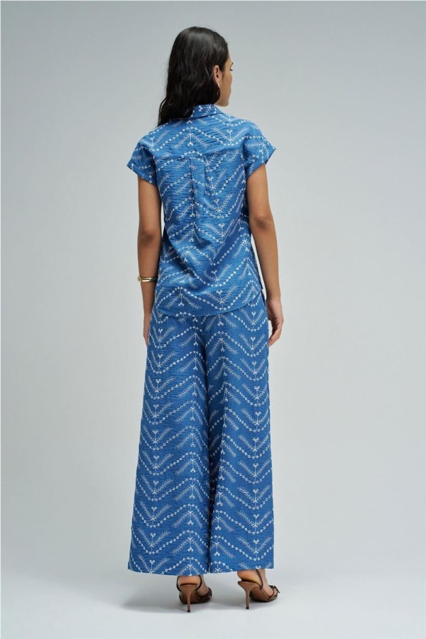 Camisa Salsa con bordados