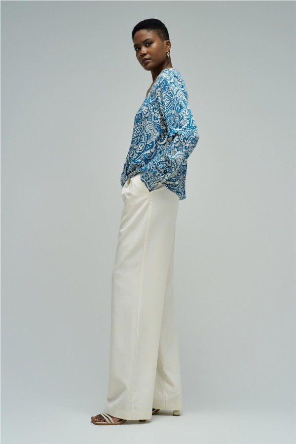 Blusa Salsa satinada con patrón floral