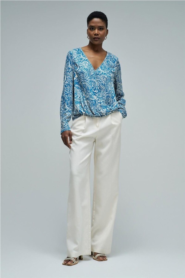 Blusa Salsa satinada con patrón floral