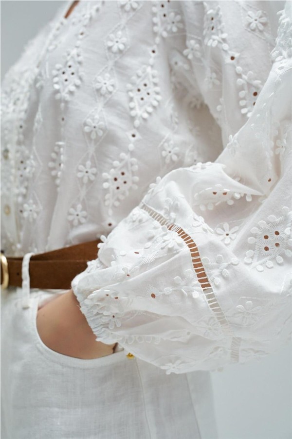 Blusa Salsa con bordados