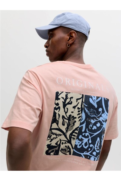 Camiseta Jack & Jones montaul con dibujo en la espalda