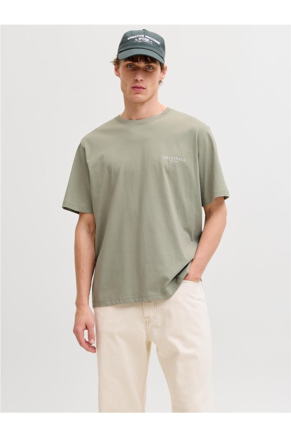Camiseta Jack & Jones montaul con dibujo en la espalda 2