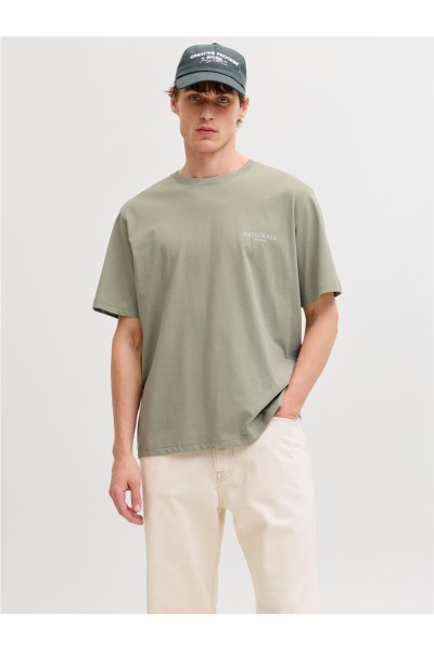 Camiseta Jack & Jones montaul con dibujo en la espalda