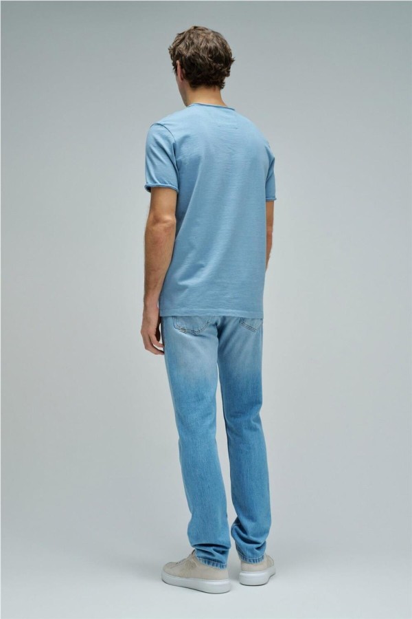 Camiseta Salsa con branding