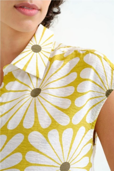 Camisa Compañía Fantástica con estampado Olive Flower