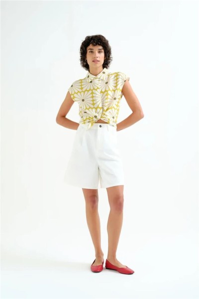 Camisa Compañía Fantástica con estampado Olive Flower