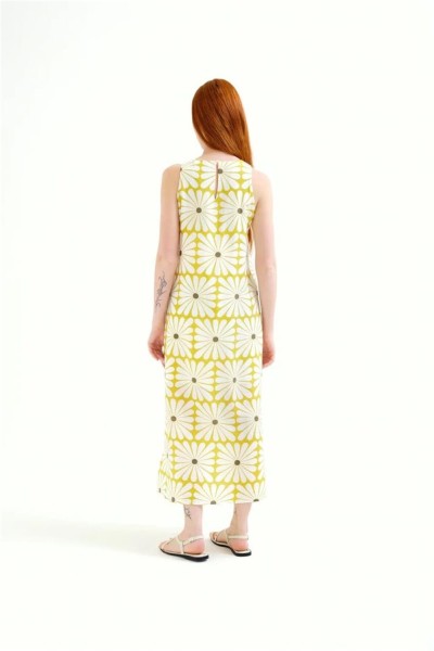 Vestido largo Compañía Fantástica con estampado Olive Flower