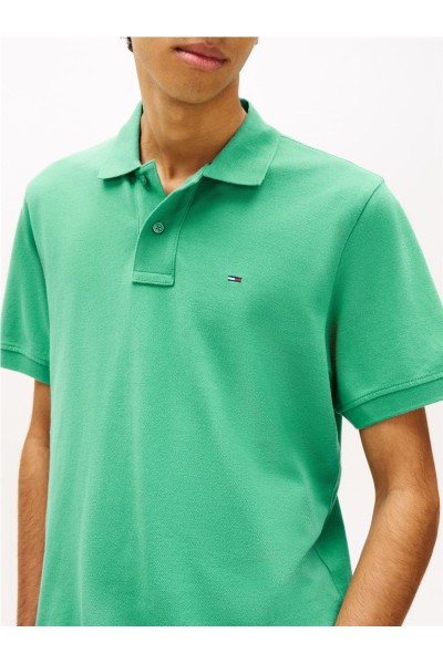 Polo Tommy Jeans con logo bordados