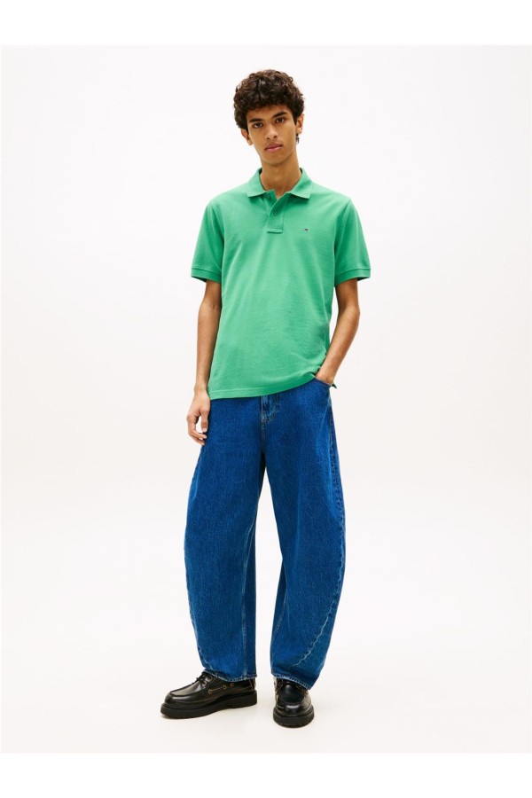 Polo Tommy Jeans con logo bordados