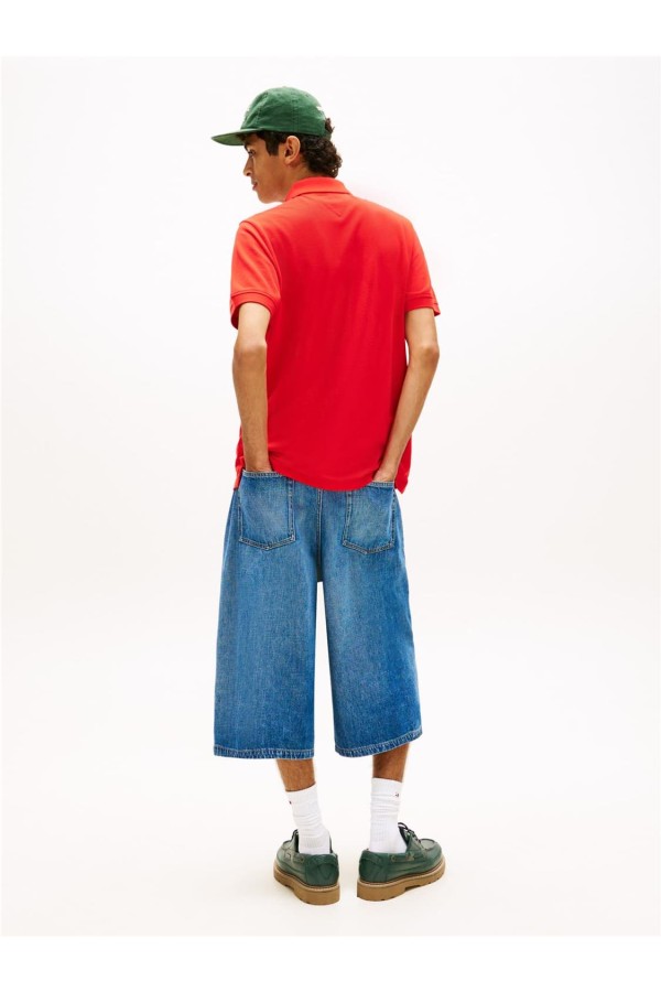 Polo Tommy Jeans con logo bordados