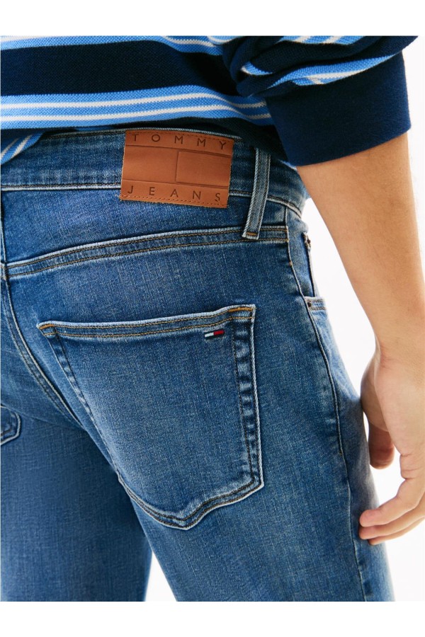 Vaquero Tommy Jeans scanton slim y desteñidos 2