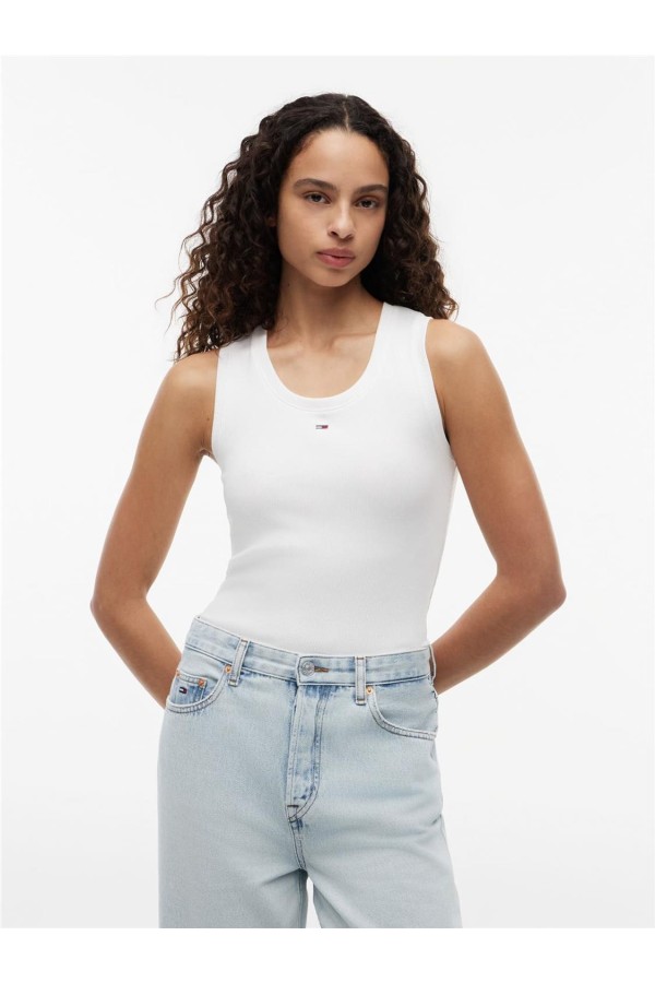 Camiseta Tommy Jeans slim acanalada...