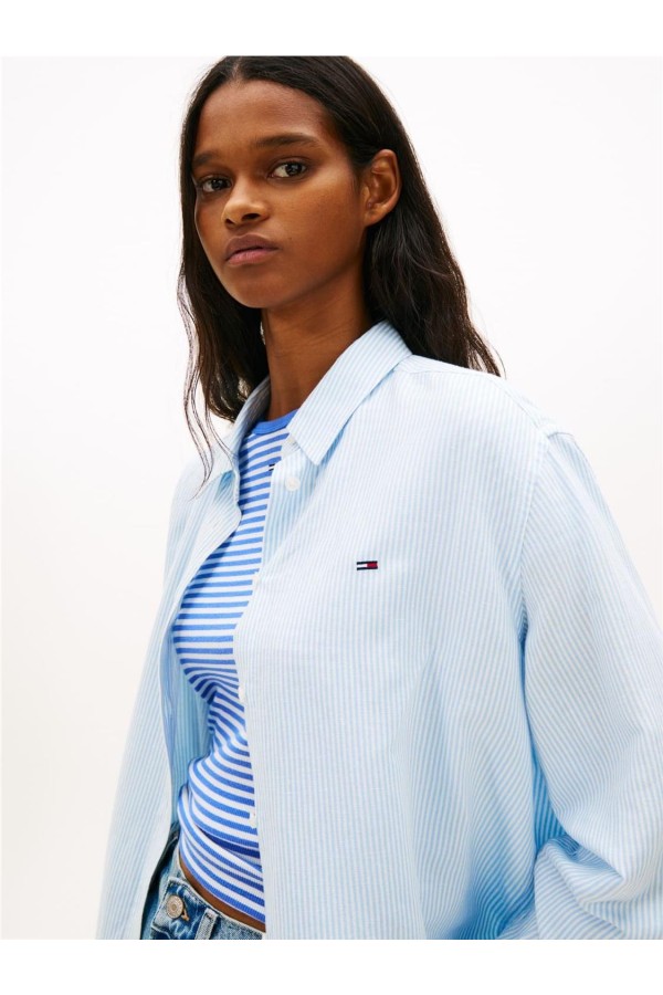 Camisa Tommy Jeans de corte amplio