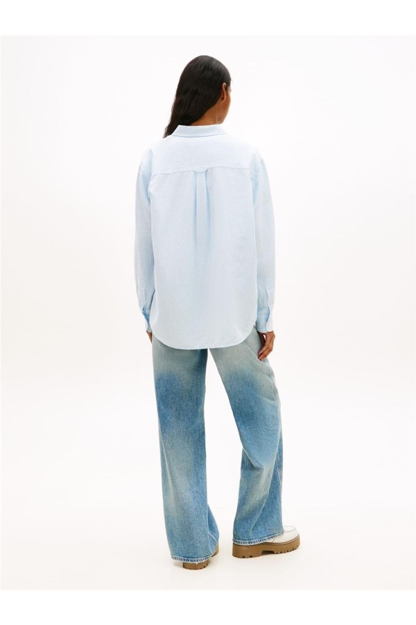 Camisa Tommy Jeans de corte amplio