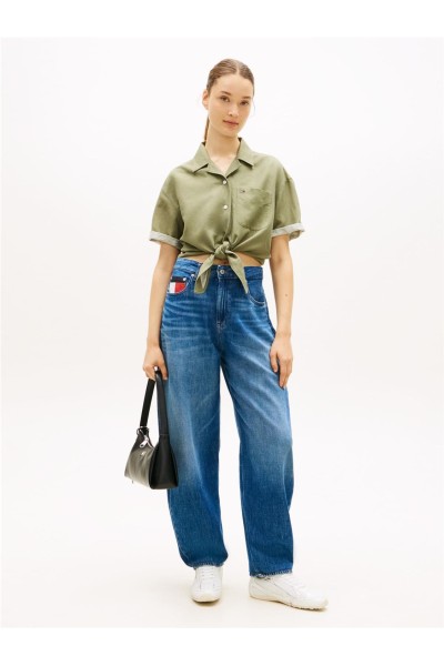 Camisa Tommy Jeans de corte amplio en mezcla de lino