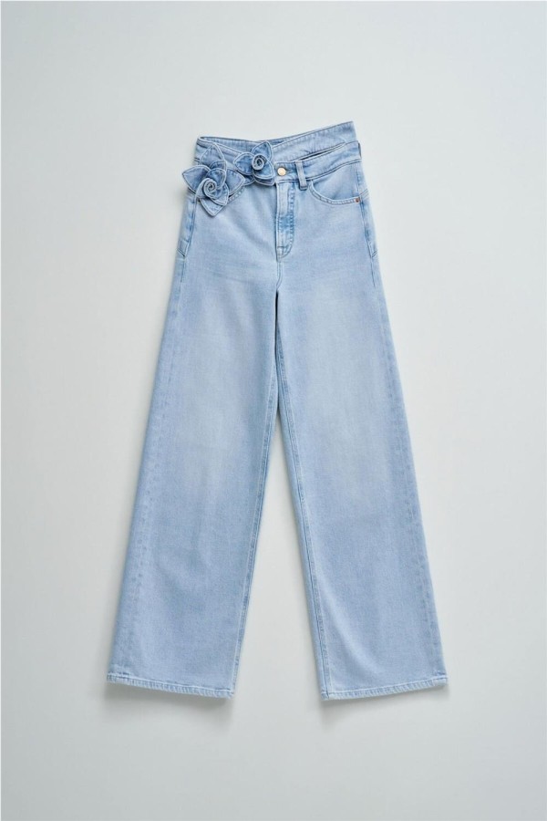 Vaquero Salsa faith push in wide