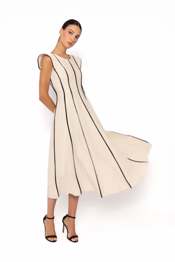 Vestido Arggido con cortes en contraste