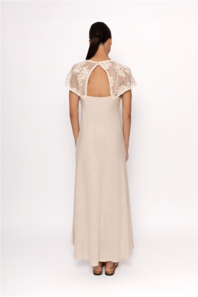 Vestido Arggido combinación con lino