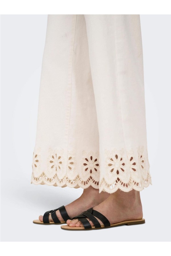 Vaquero Only Madison crop wide