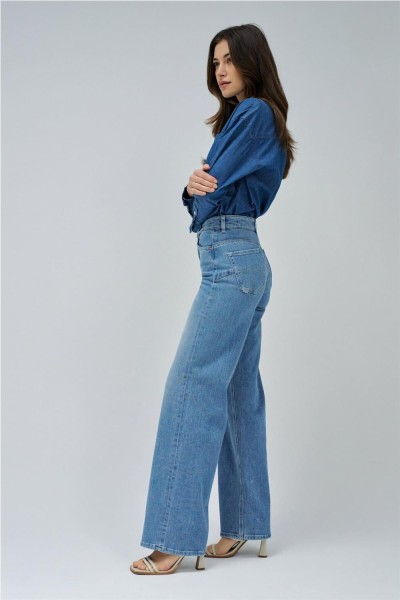 Vaquero Salsa faith push in wide leg