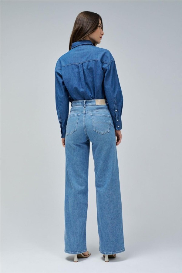 Vaquero Salsa faith push in wide leg