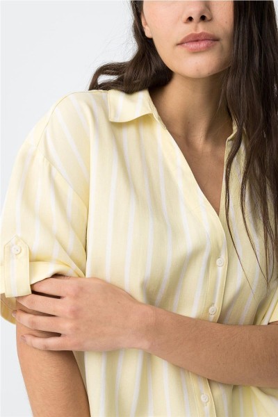 Camisa Tiffosi corta a rayas oversize