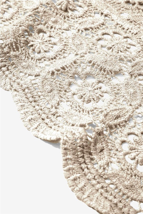 Pañuelo Tiffosi con calado floral