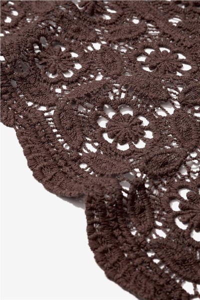 Pañuelo Tiffosi con calado floral