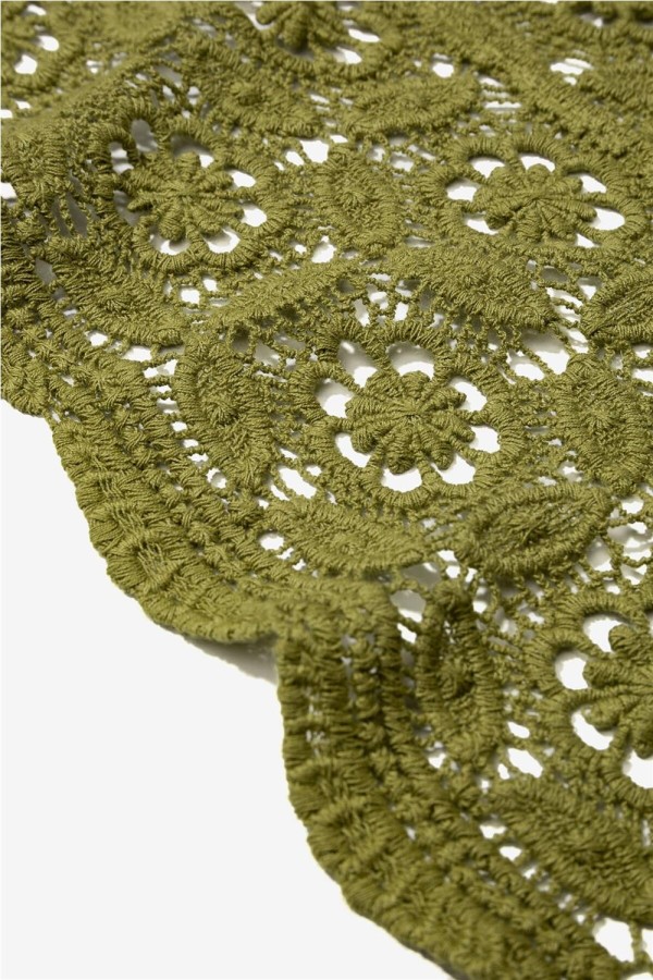 Pañuelo Tiffosi con calado floral