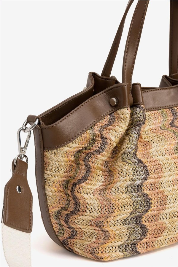 Bolso Tiffosi trenzado marrón