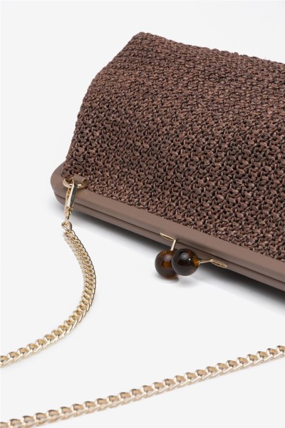 Clutch Tiffosi marrón tricotada