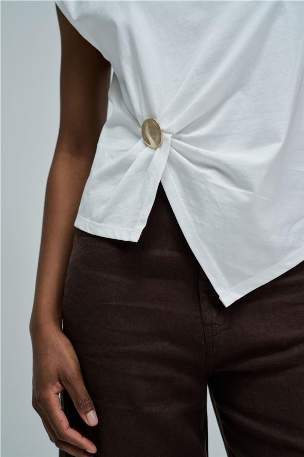 Camiseta Salsa con aplicación dorada