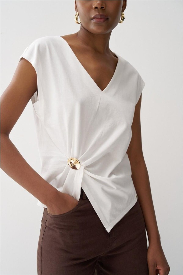 Camiseta Salsa con aplicación dorada