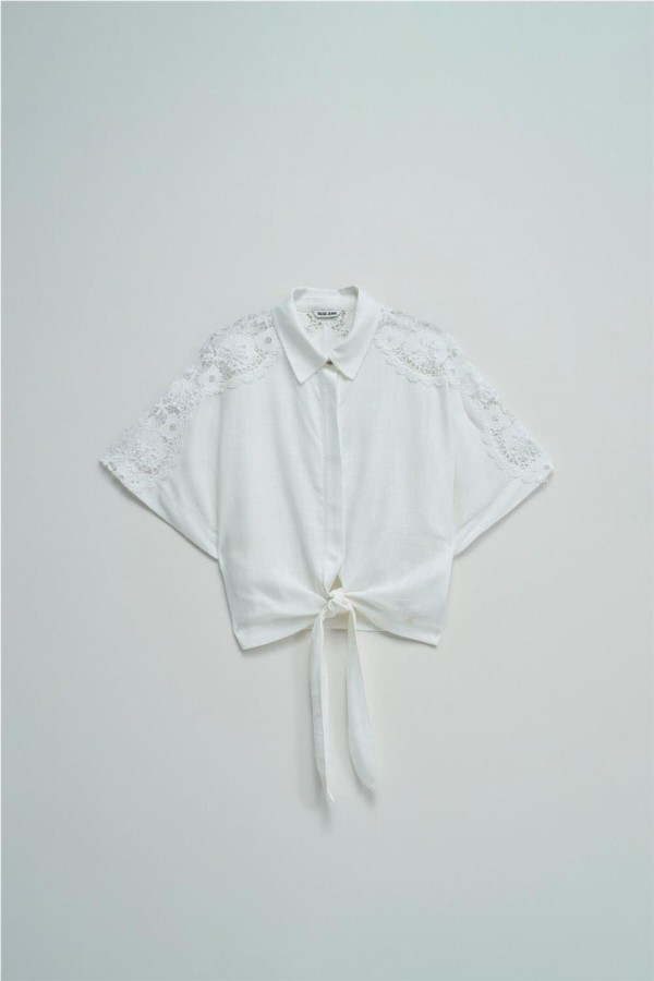 Camisa Salsa con encaje y lino