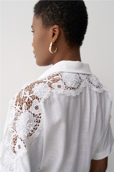 Camisa Salsa con encaje y lino