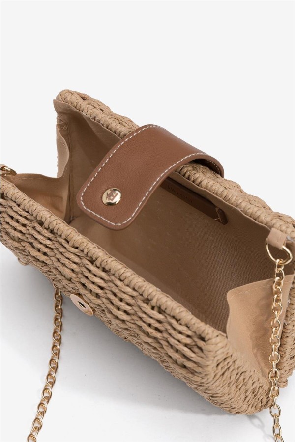 Clutch Tiffosi trenzada marrón