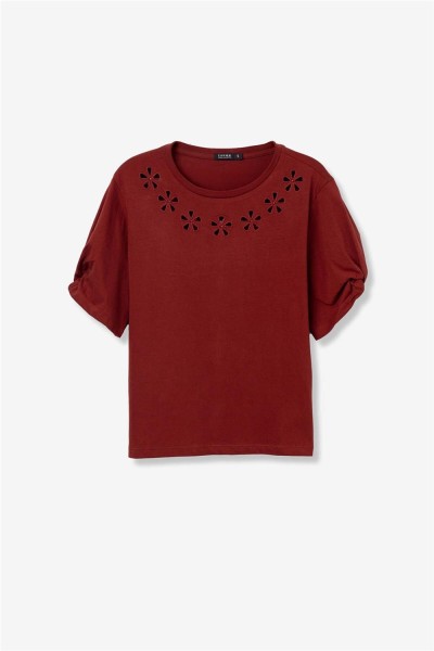Camiseta Tiffosi con detalles florales