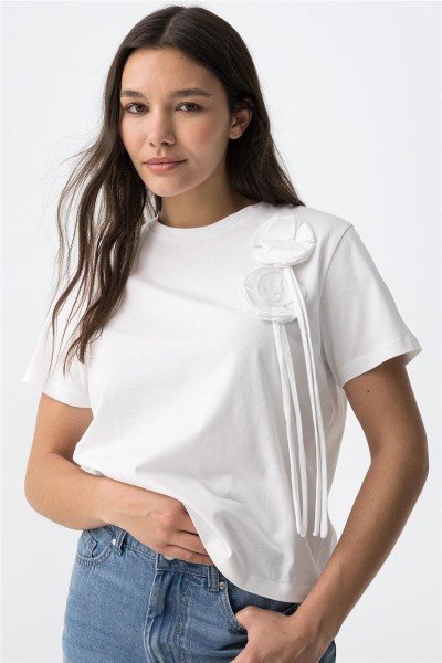 Camiseta Tiffosi con detalle floral