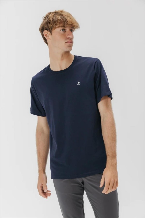Camiseta El Pulpo con logo bordado en contraste