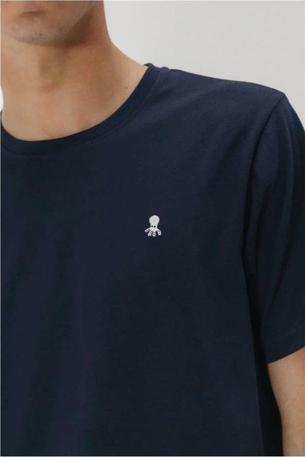 Camiseta El Pulpo con logo bordado en...