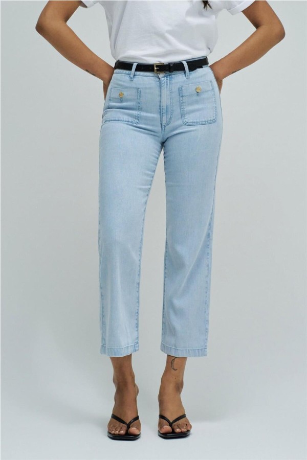 Vaquero Salsa en lightdenim con...
