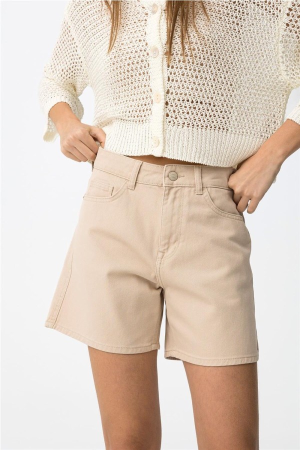 Shorts Tiffosi beige estilo casual