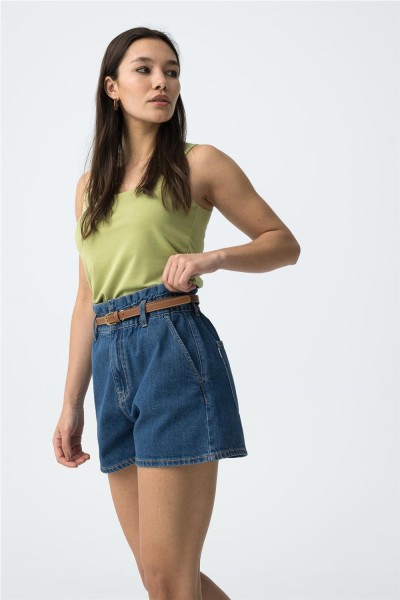 Shorts Tiffosi con cinturón