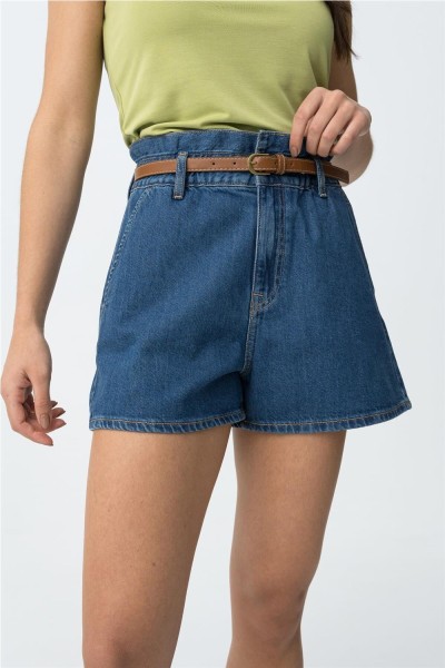 Shorts Tiffosi con cinturón