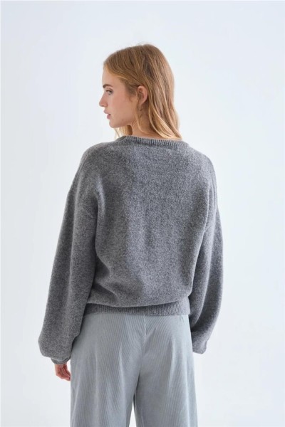 Jersey Compañía Fantástica de punto gris con detalle de lazo rojo