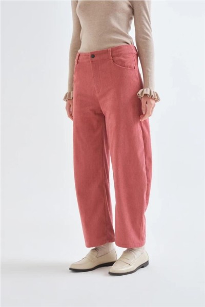 Pantalón Compañía Fantástica de pana rosa