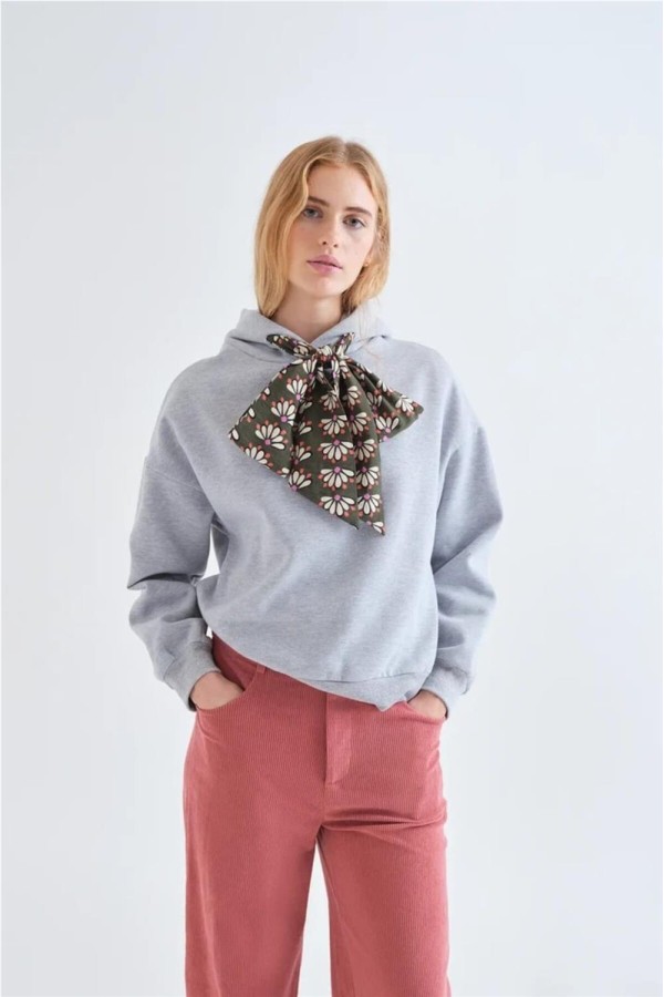 Sudadera Compañía Fantástica con lazada estampada Geometry